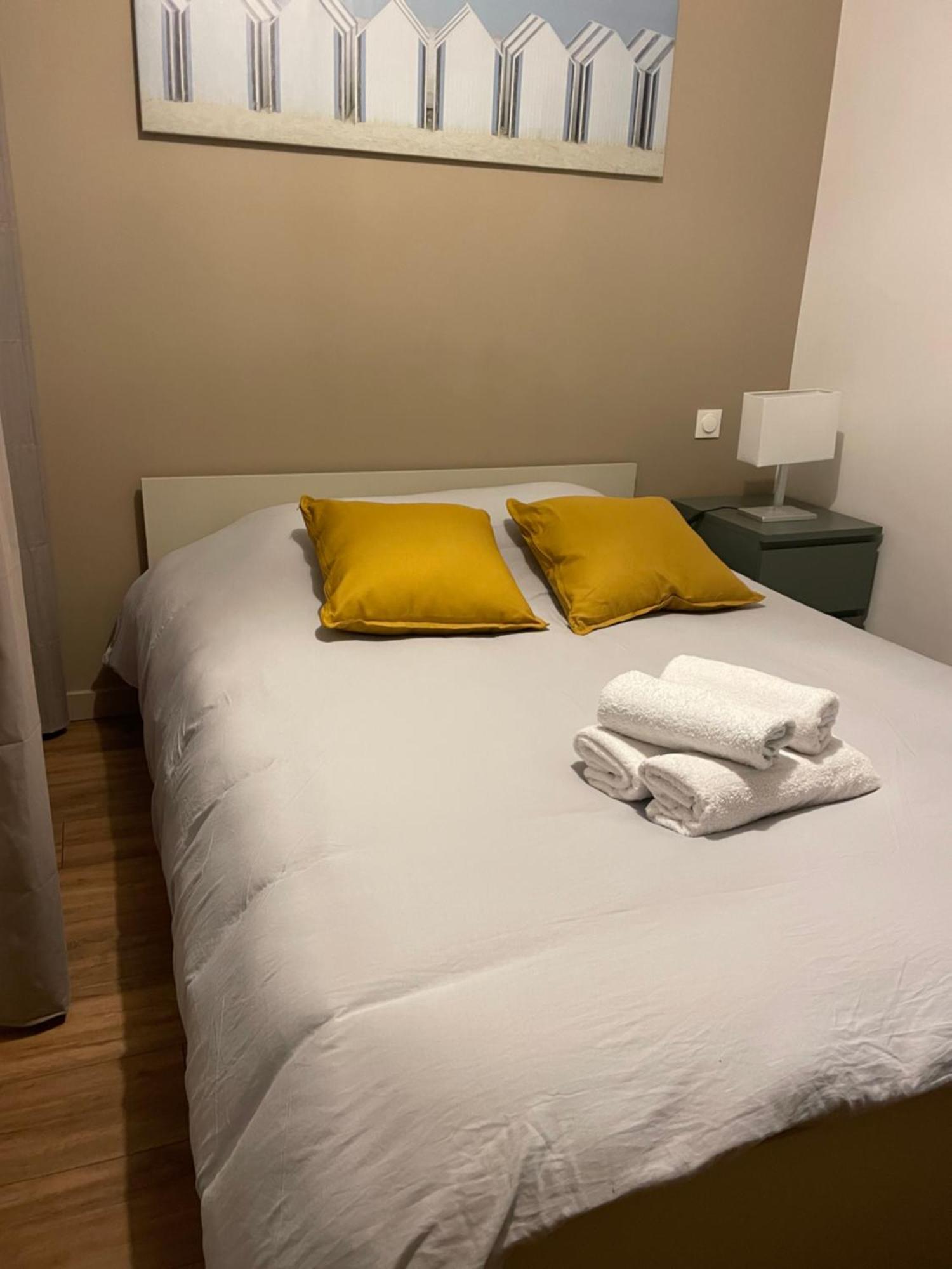 Le Graverend T2 Et Appartement